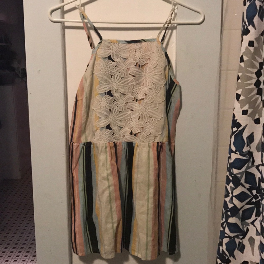 Linen Blend Tank Top 🌷